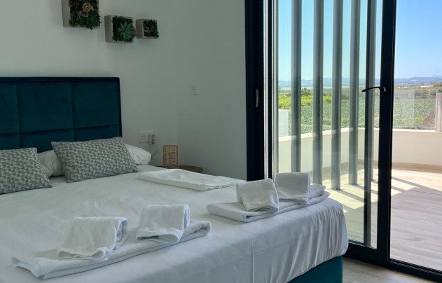 Resale - Villa - Guardamar del Segura - El Moncayo