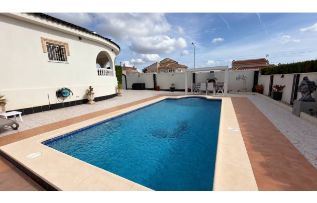 Revente - Villa - Ciudad Quesada