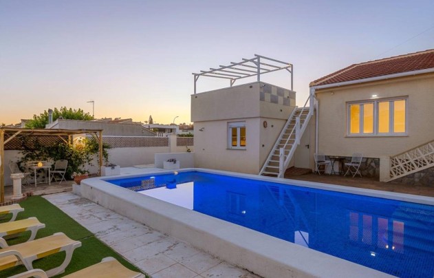 Resale - Villa - Ciudad Quesada - Costa Blanca