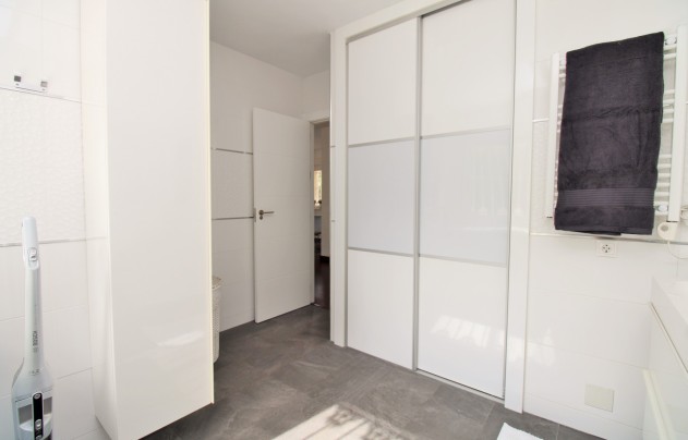 Revente - Villa - Villamartín