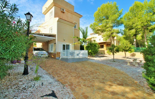 Revente - Villa - Villamartín