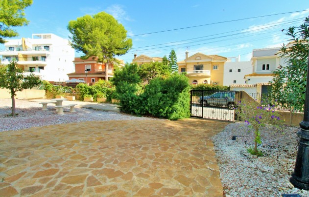 Revente - Villa - Villamartín