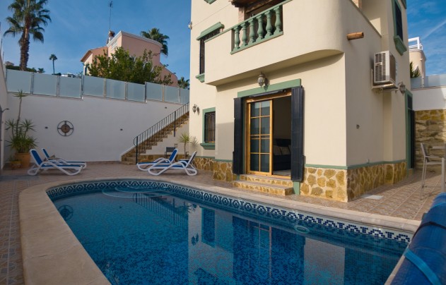 Resale - Villa - Ciudad Quesada - La Marquesa Golf
