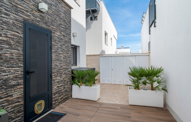 Resale - Villa - Orihuela Costa - Orihuela