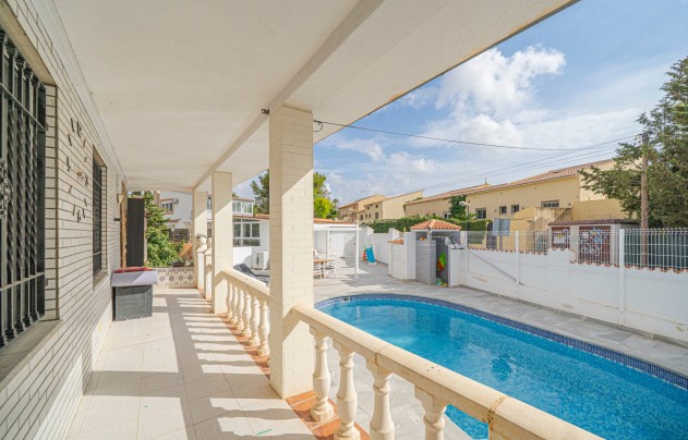 Resale - Villa - La Nucía - Panorama