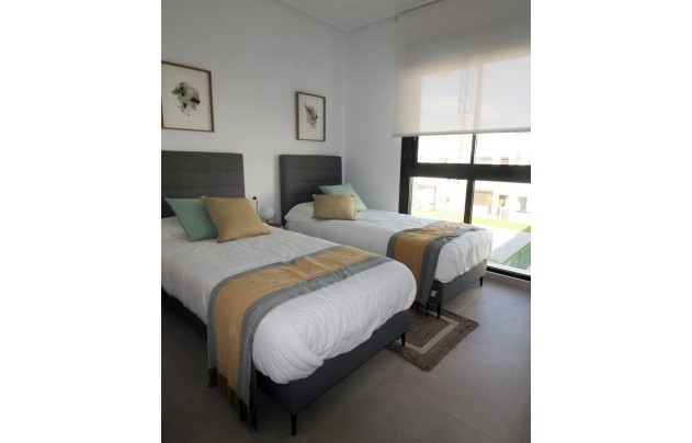 New Build - Villa - Pilar de la Horadada - parque Andromeda