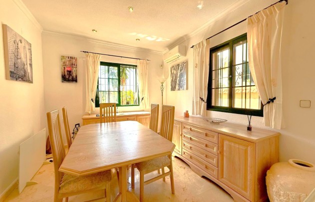Resale - Villa - Orihuela Costa - Los Dolses