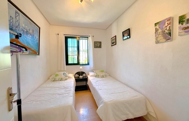 Resale - Villa - Orihuela Costa - Los Dolses