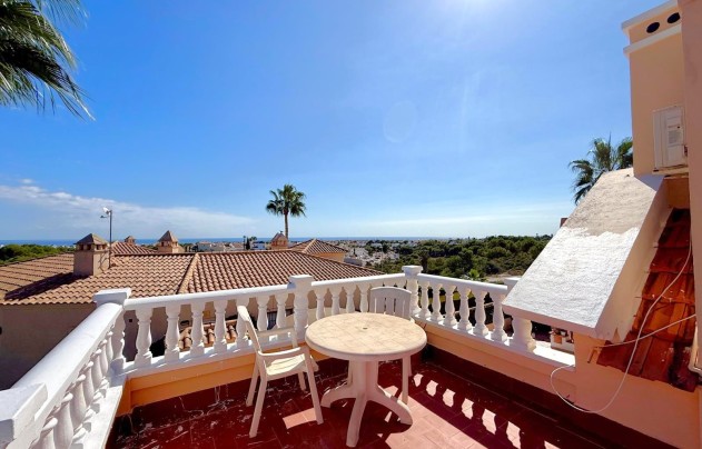 Resale - Villa - Orihuela Costa - Los Dolses