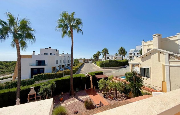 Resale - Villa - Orihuela Costa - Los Dolses