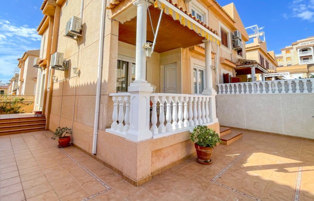 Resale - Villa - Torrevieja - Cabo Cervera