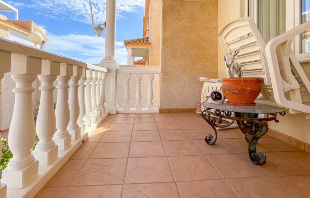 Resale - Villa - Torrevieja - Cabo Cervera