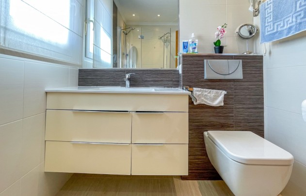 Resale - Villa - Torrevieja - Cabo Cervera