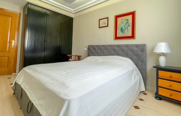 Resale - Villa - Torrevieja - Cabo Cervera