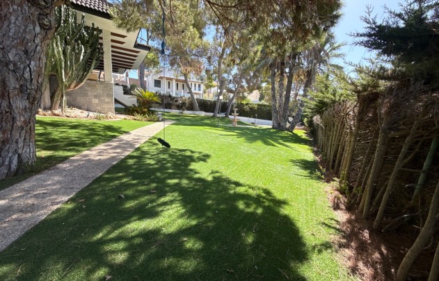 Resale - Villa - Dehesa de Campoamor - Dehesa de campoamor