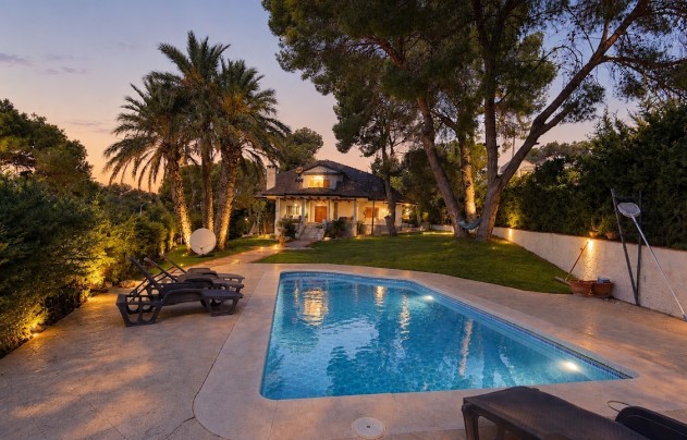 Resale - Villa - Dehesa de Campoamor - Dehesa de campoamor