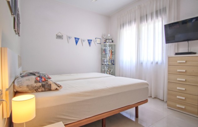 Revente - Commercial (Freehold) - Dolores - Dolores - Country