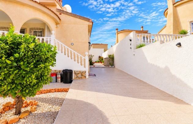 Resale - Villa - Ciudad Quesada - La Marquesa Golf