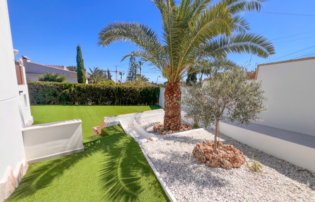 Revente - Villa - Torrevieja - Los Balcones