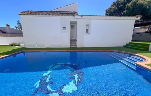 Revente - Villa - Torrevieja - Los Balcones