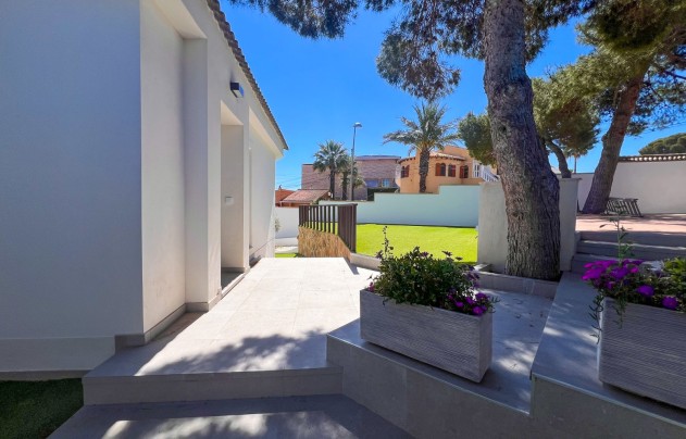 Revente - Villa - Torrevieja - Los Balcones