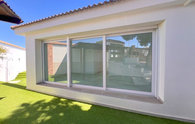 Revente - Villa - Torrevieja - Los Balcones
