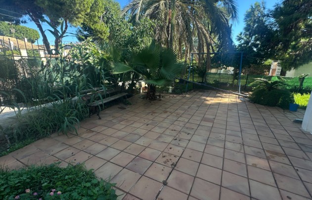 Revente - Villa - Orihuela Costa - Punta Prima