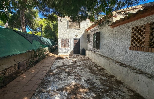 Revente - Villa - Orihuela Costa - Punta Prima