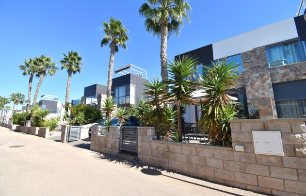 Revente - Villa - Orihuela Costa - Lomas De Cabo Roig