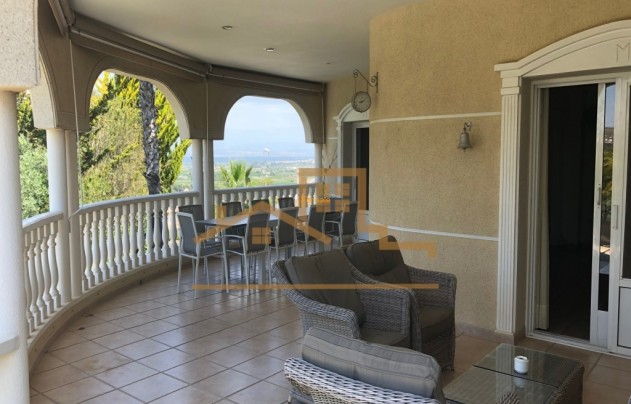 Resale - Villa - Rojales - La Marquesa Golf