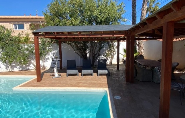 Resale - Villa - Ciudad Quesada