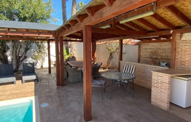 Resale - Villa - Ciudad Quesada