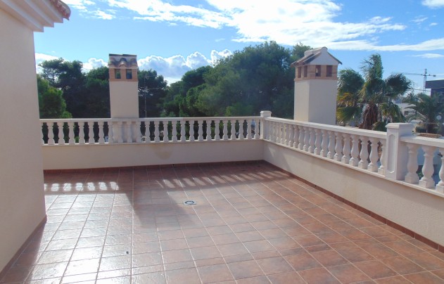 Resale - Villa - Orihuela Costa - Cabo Roig