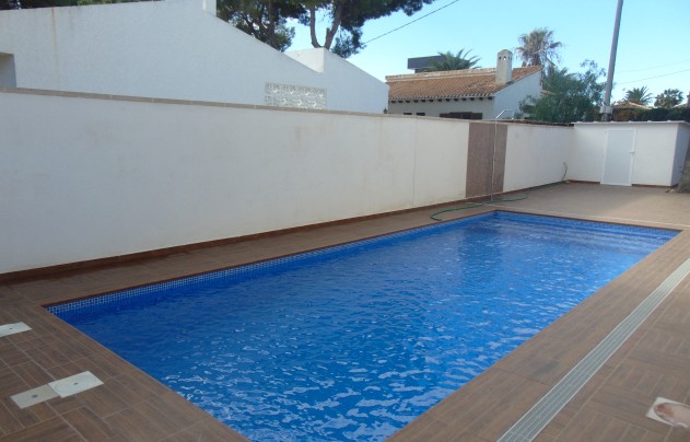 Resale - Villa - Orihuela Costa - Cabo Roig