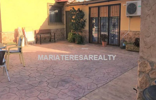 Resale - House - Los Alcazares