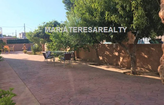 Resale - House - Los Alcazares