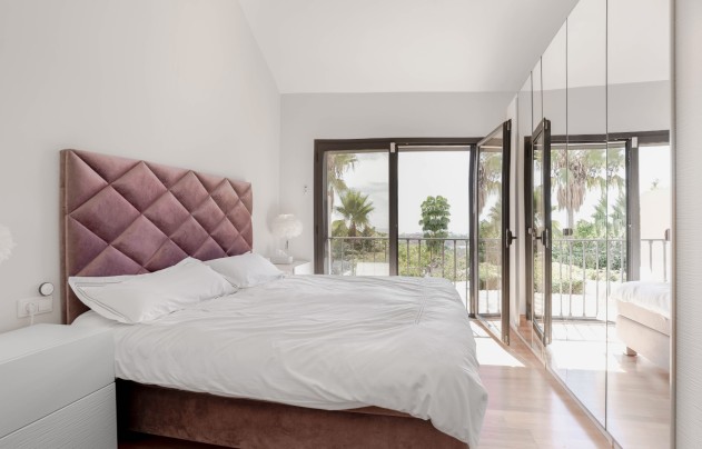 Resale - House - Benahavis