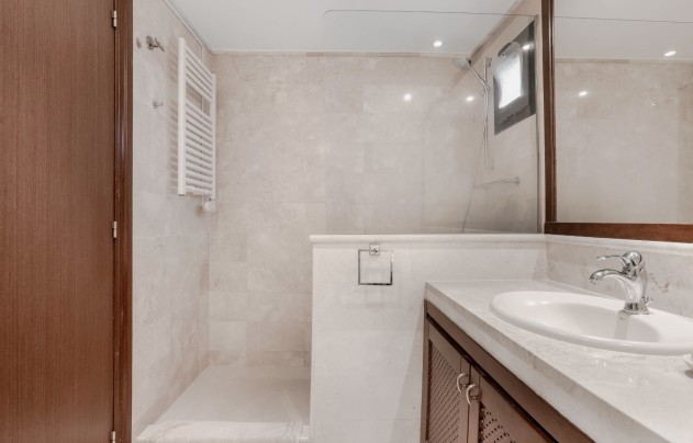 Resale - House - Benahavis