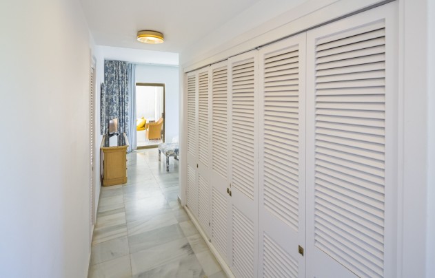 Revente - Apartment - Marbella - Puerto Banús