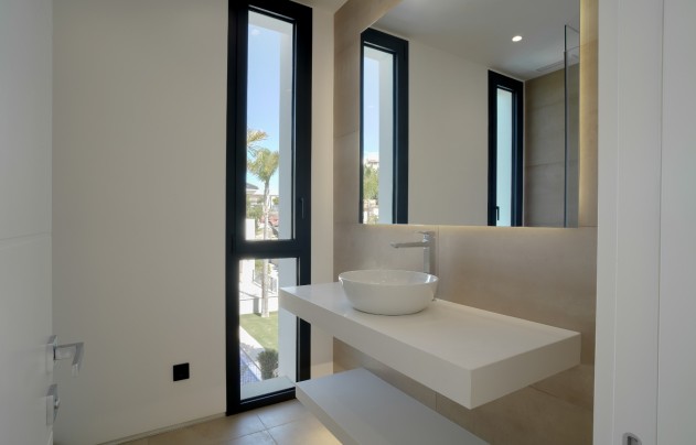 Resale - Villa - Benahavis