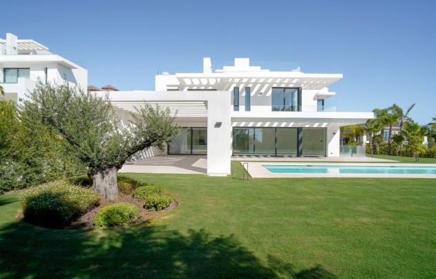 Resale - Villa - Benahavis