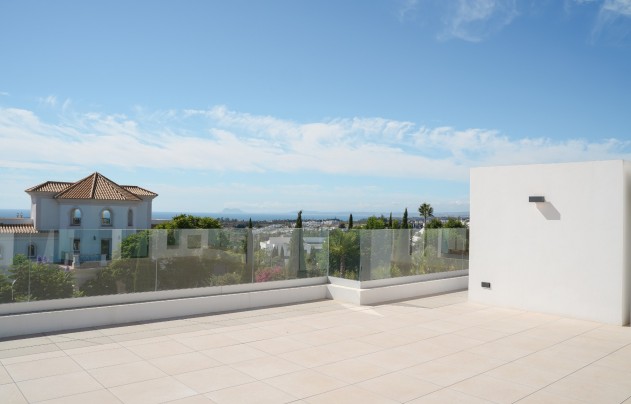 Resale - Villa - Benahavis