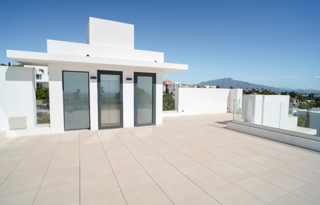 Resale - Villa - Benahavis