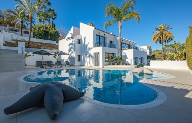 Resale - Villa - Marbella - Nueva Andalucía