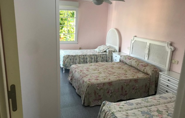 Herverkoop - Villa - Cabo Roig