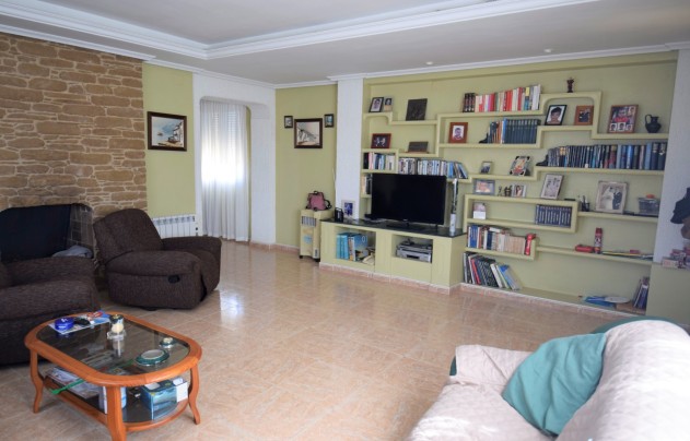 Resale - Villa - Torrevieja - Aguas Nuevas