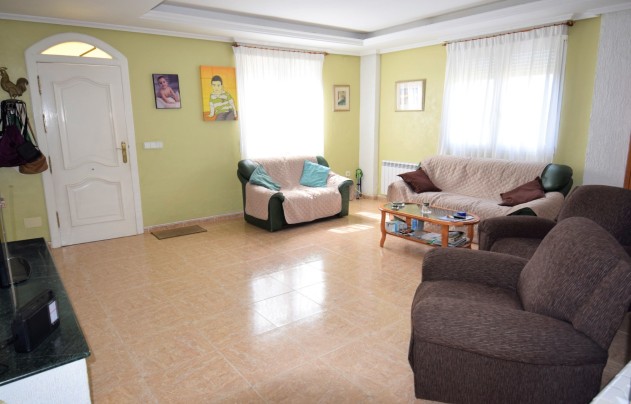 Resale - Villa - Torrevieja - Aguas Nuevas