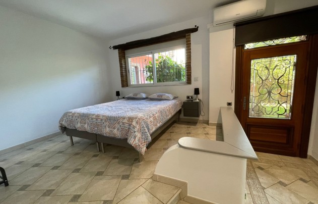 Resale - Villa - Mijas