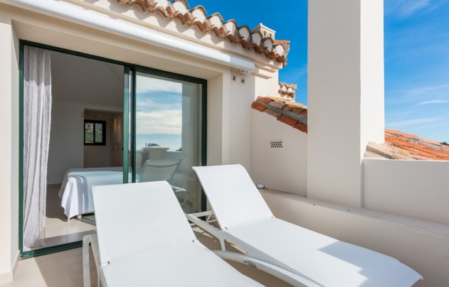 Resale - Apartment - Benahavis