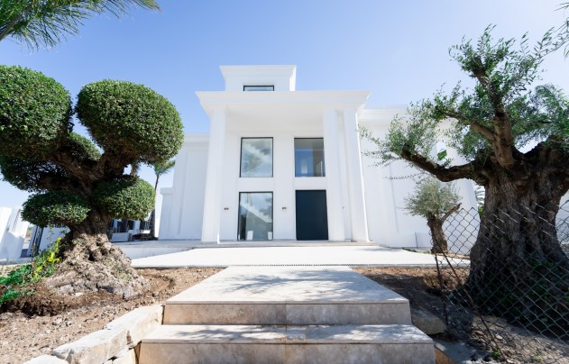 Resale - Villa - Marbella - Golden Mile